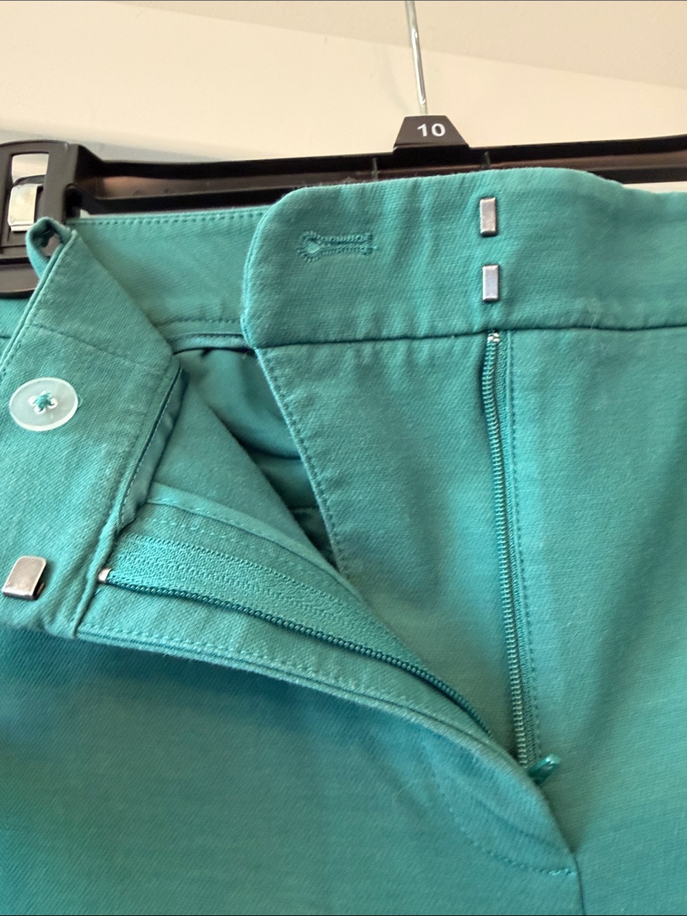 WHBM Slim ankle pant - Picture 2 of 5